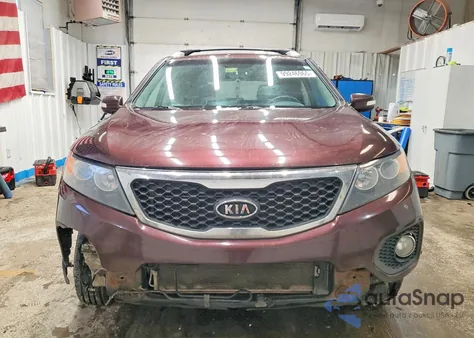 2012 Kia Sorento Base z USA, uszkodzony, nr VIN 5XYKTDA68CG276953